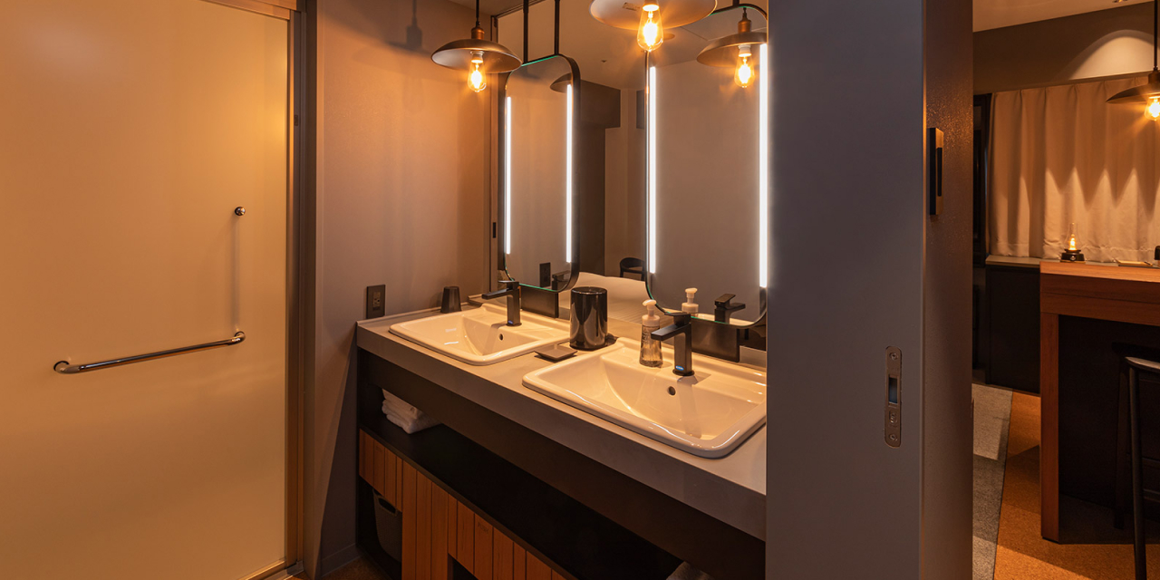 画像:キングベッドルーム