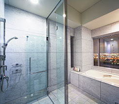 シャワーブース