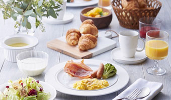 朝食 イメージ