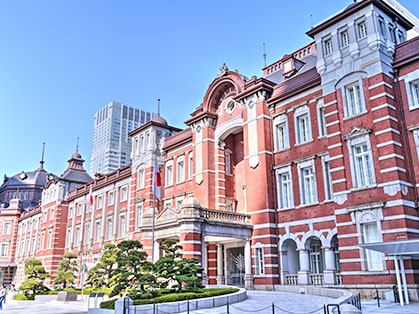 東京駅周辺を散策